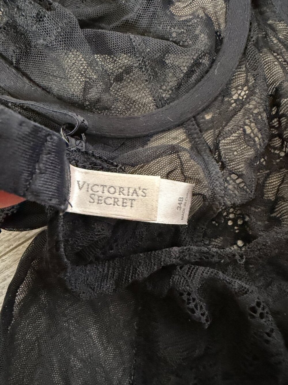 Victoria’s Secret Black Sheer Lace Teddy Bodysuit Lingerie 34B - Picture 11 of 12